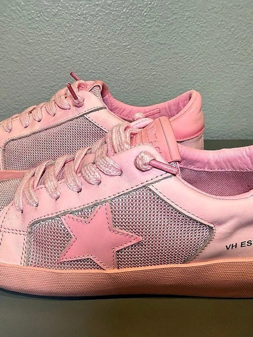 Vintage Havana Pink Sneakers US 6.5